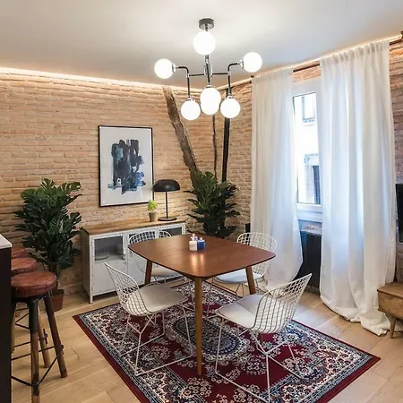 Apartamento De Carácter Moderno By S@h! Bilbao